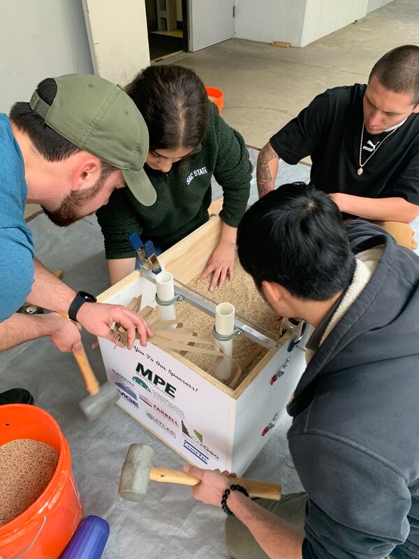 Photo from the original ASCE competition clubs page